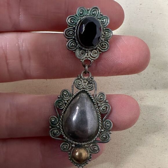 Vintage Deco Inspired Sterling Filigree Earrings - Picture 3 of 5